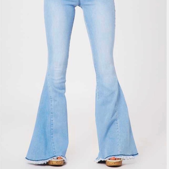 Altar’d State Tennley Flare Jeans - Picture 2 of 7